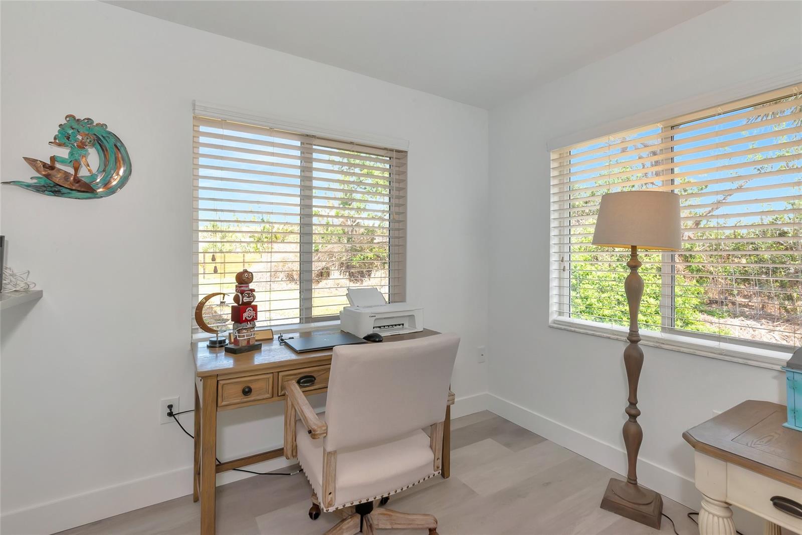 Image 31 of 76 For 8152 Seashell Street