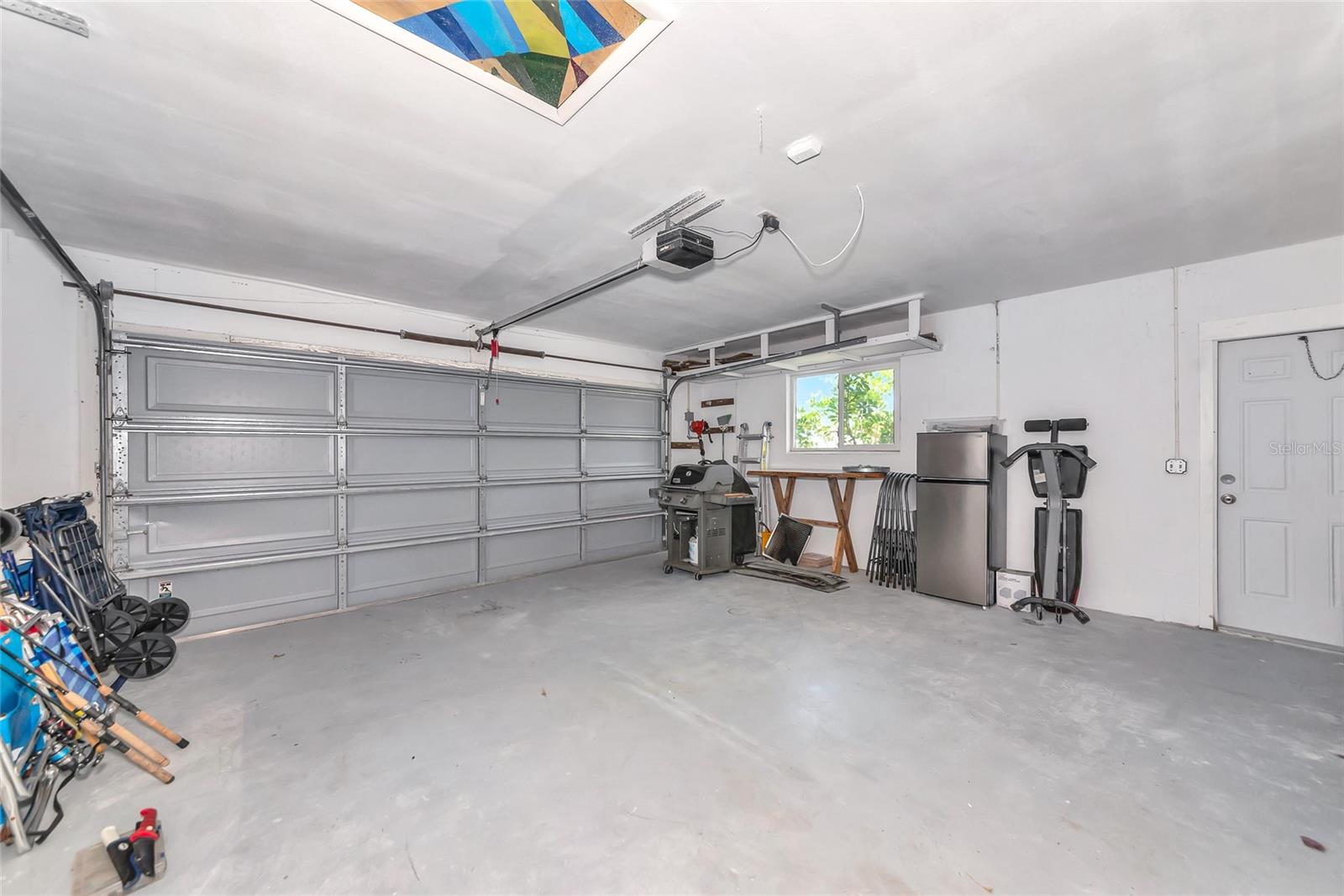 Image 40 of 76 For 8152 Seashell Street