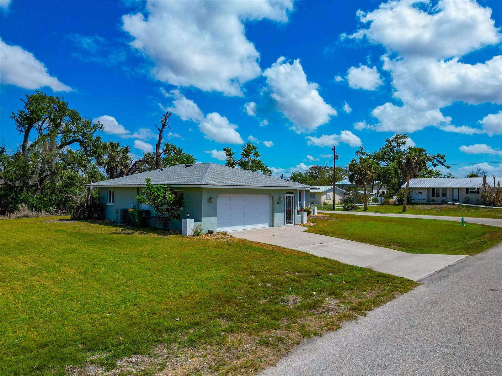 Image 57 of 76 For 8152 Seashell Street