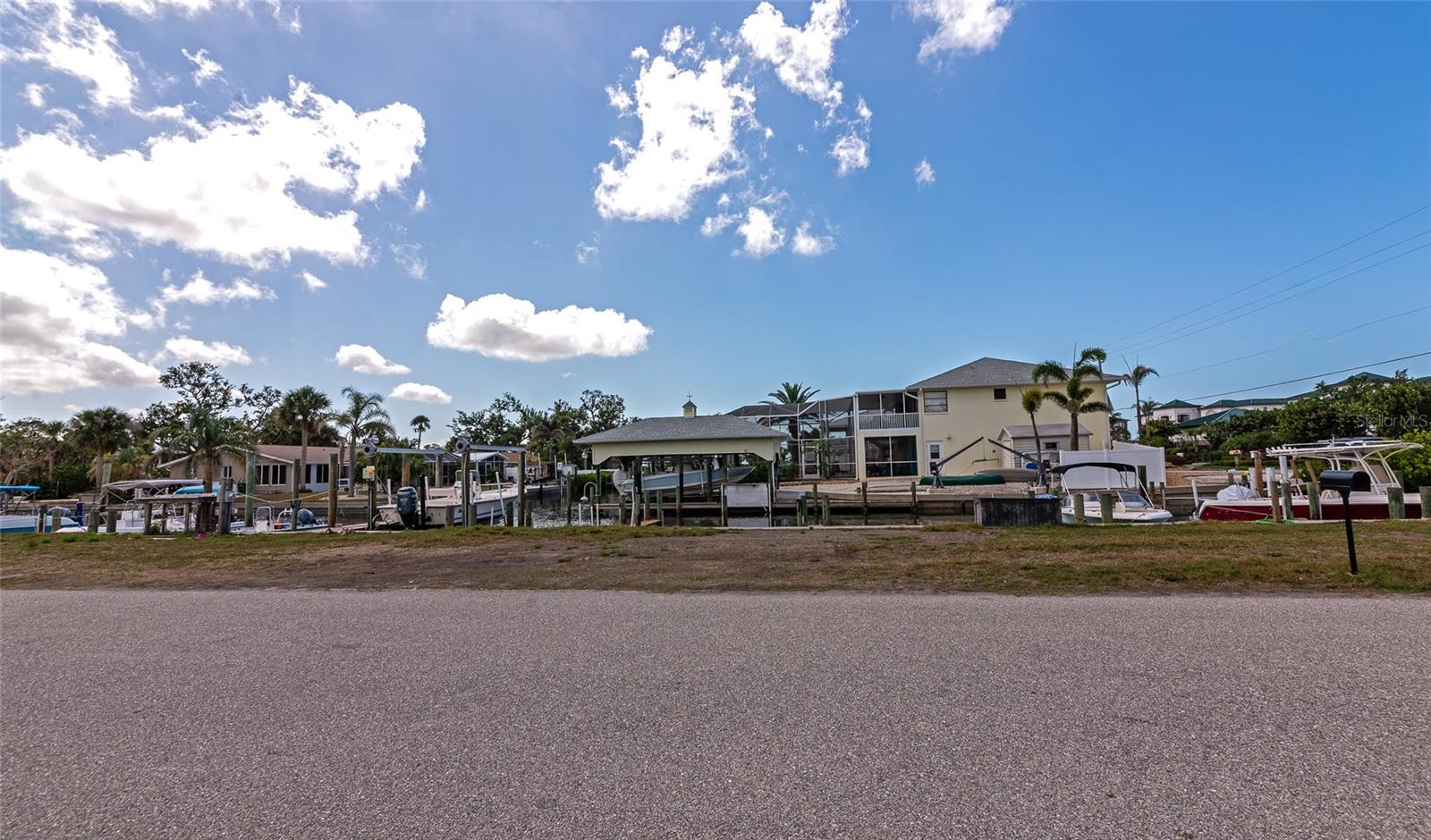 Image 70 of 76 For 8152 Seashell Street
