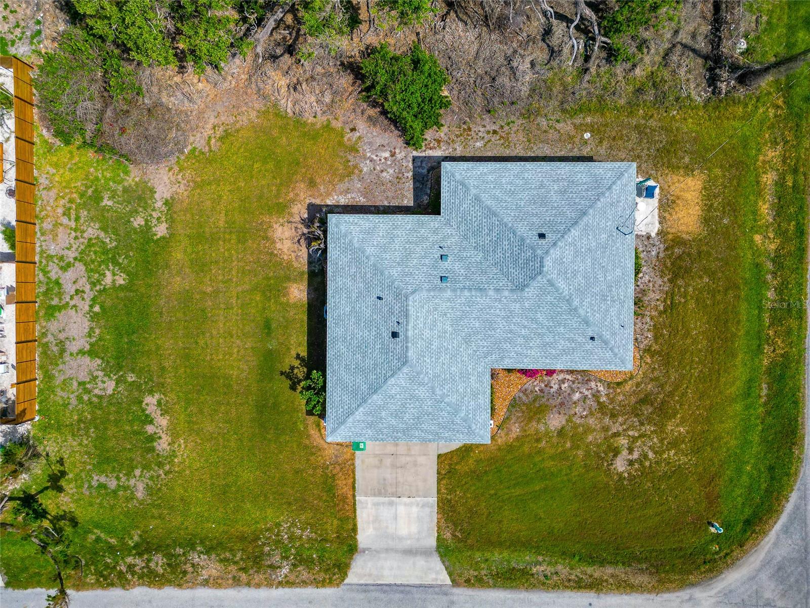 Image 75 of 76 For 8152 Seashell Street
