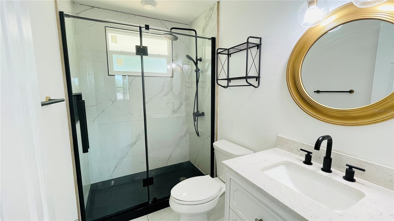 Image 14 of 29 For 1028 36th Avenue E