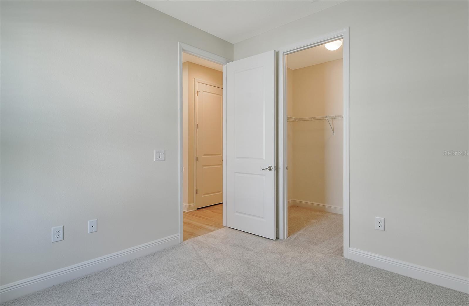 Image 31 of 44 For 12570 Brookgreen Street