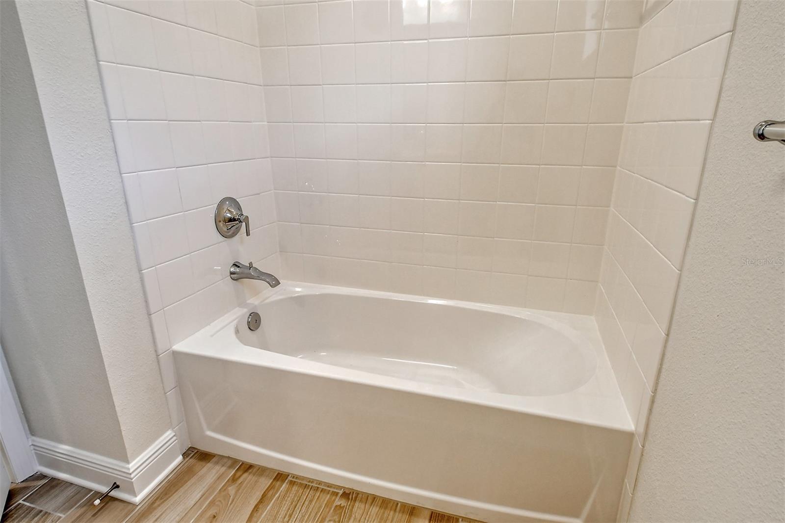 Image 33 of 44 For 12570 Brookgreen Street