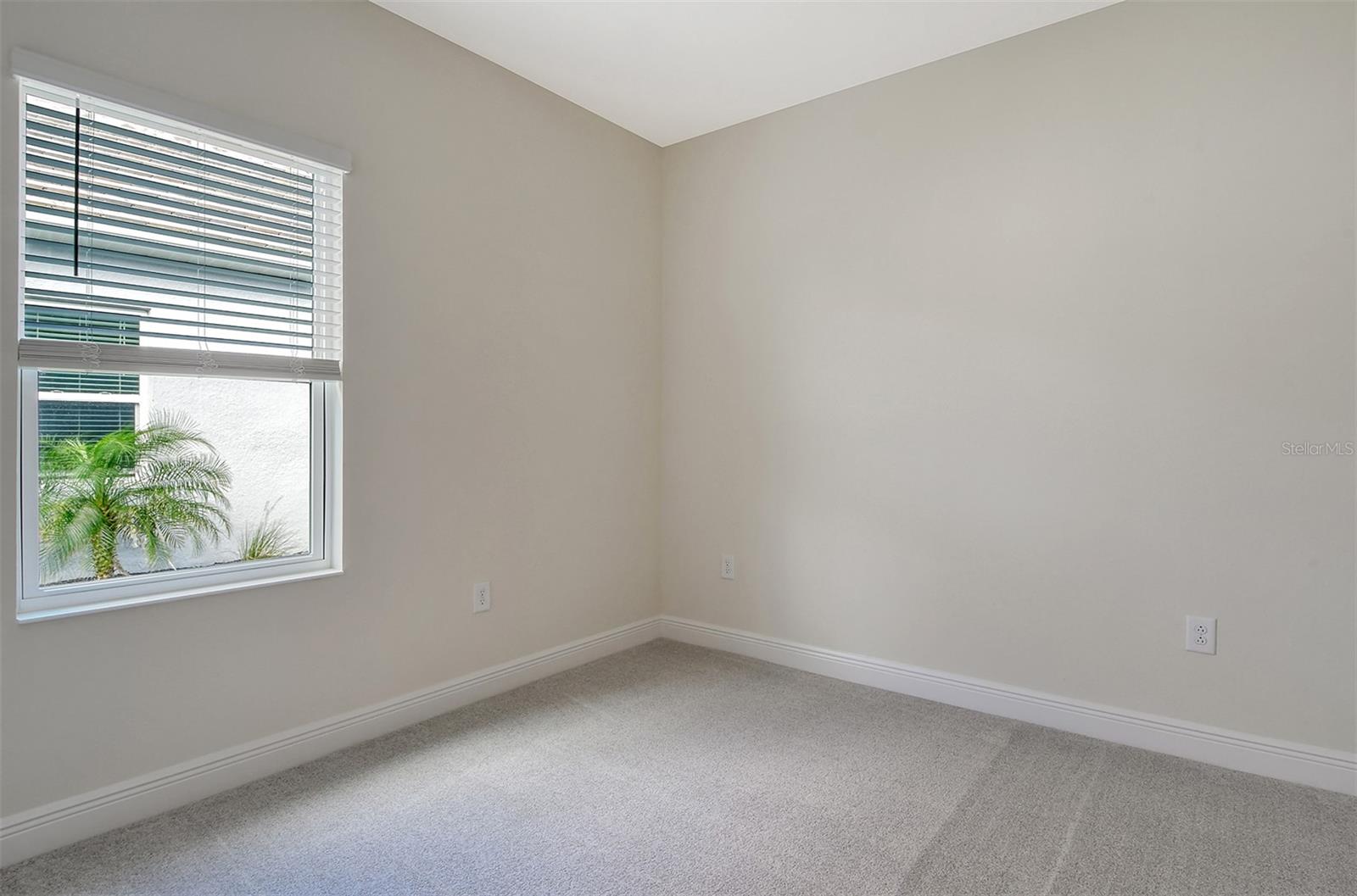 Image 34 of 44 For 12570 Brookgreen Street