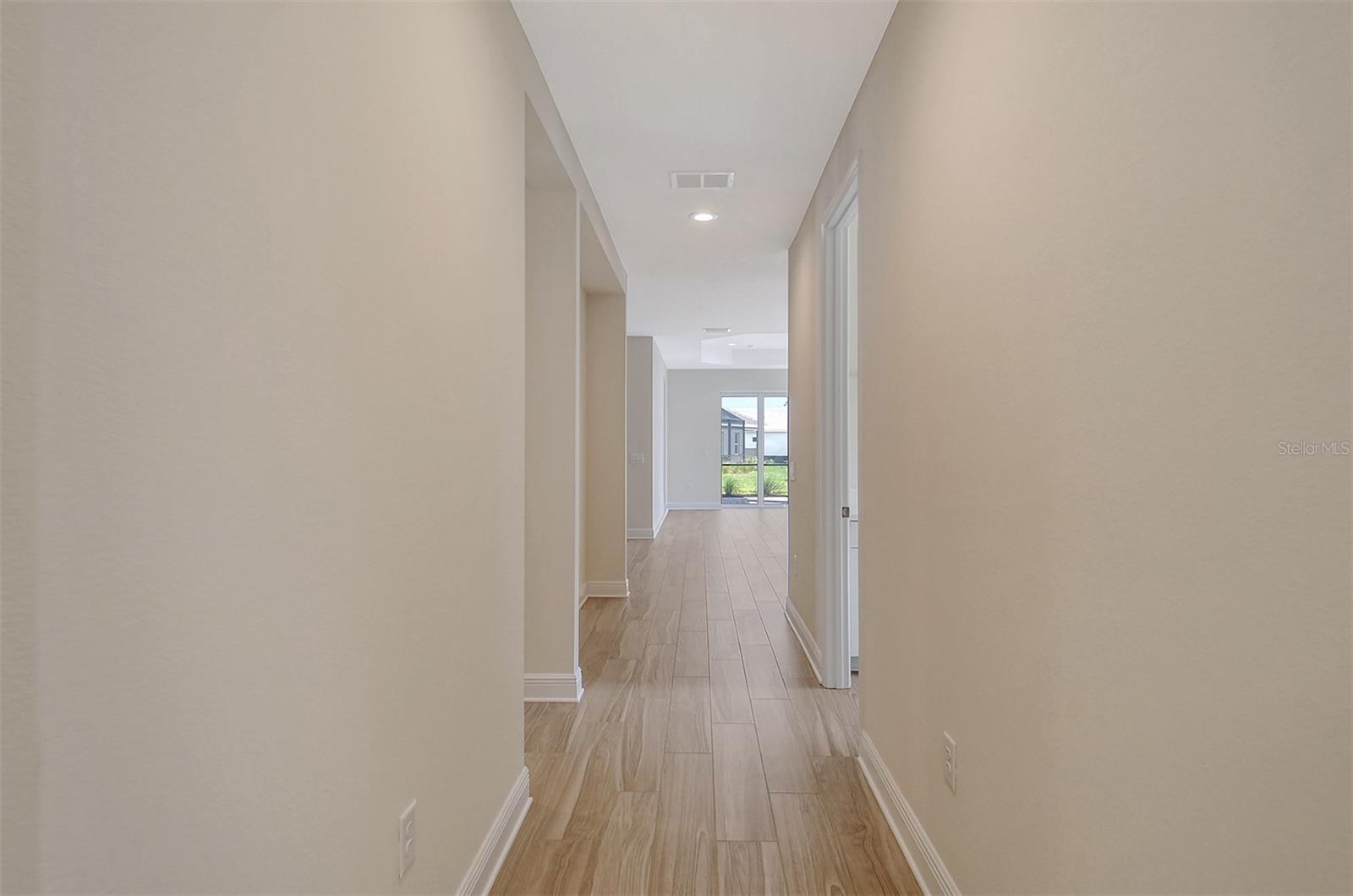 Image 4 of 44 For 12570 Brookgreen Street