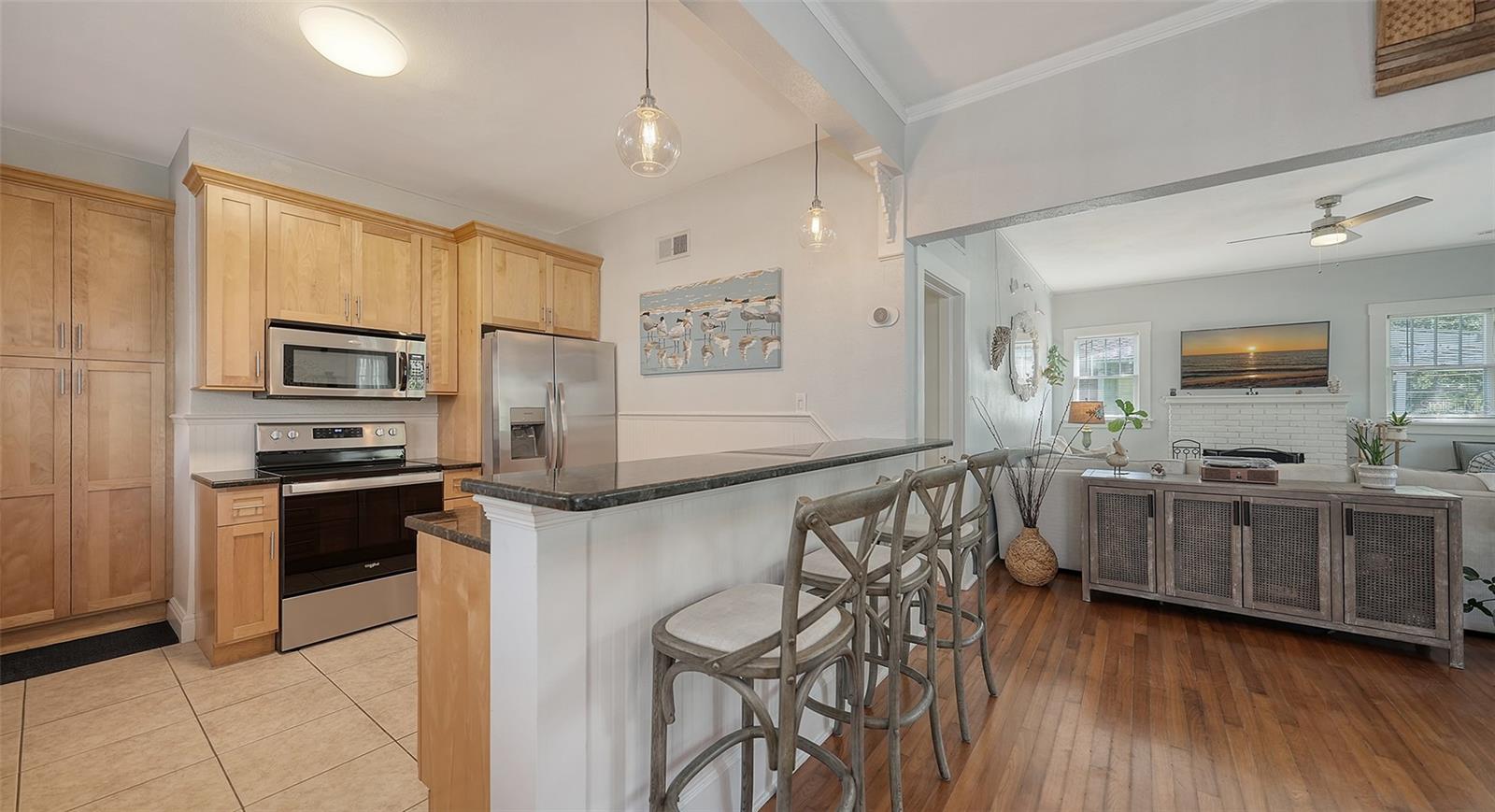 Image 15 of 36 For 1871 Prospect Street