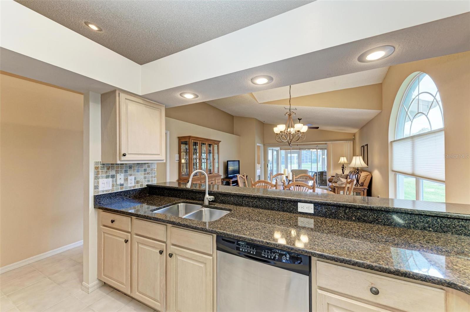 Image 15 of 39 For 4936 Linsey Court