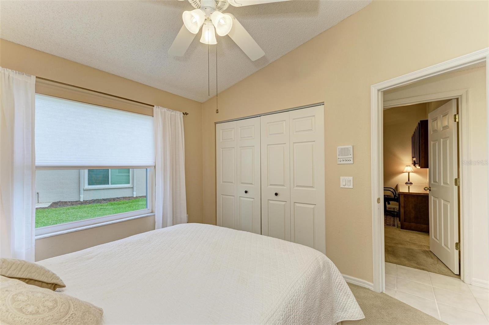 Image 26 of 39 For 4936 Linsey Court