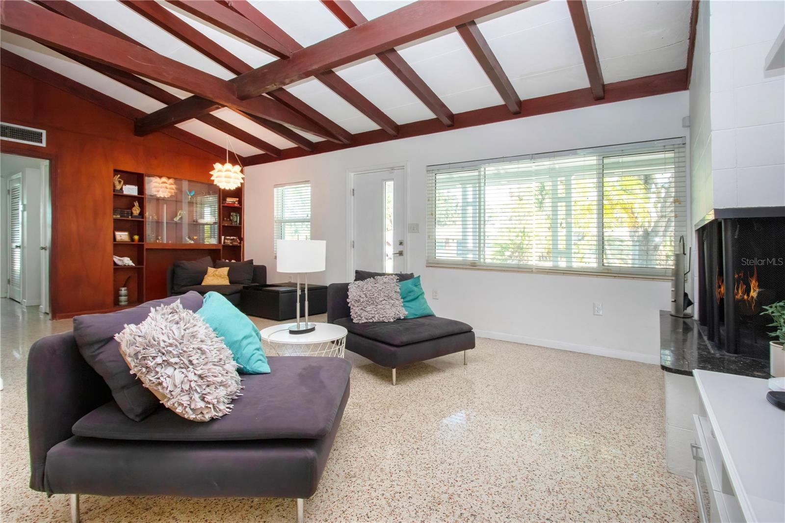 Image 10 of 60 For 2238 Rose Street
