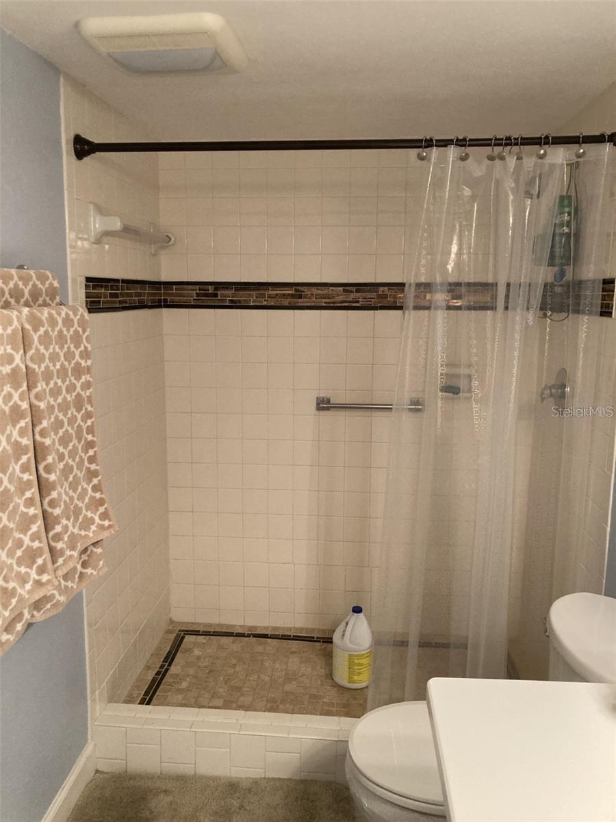 Image 16 of 23 For 6116 43rd Street W 101d