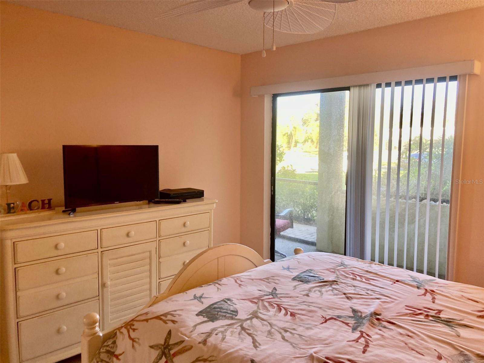 Image 18 of 23 For 6116 43rd Street W 101d