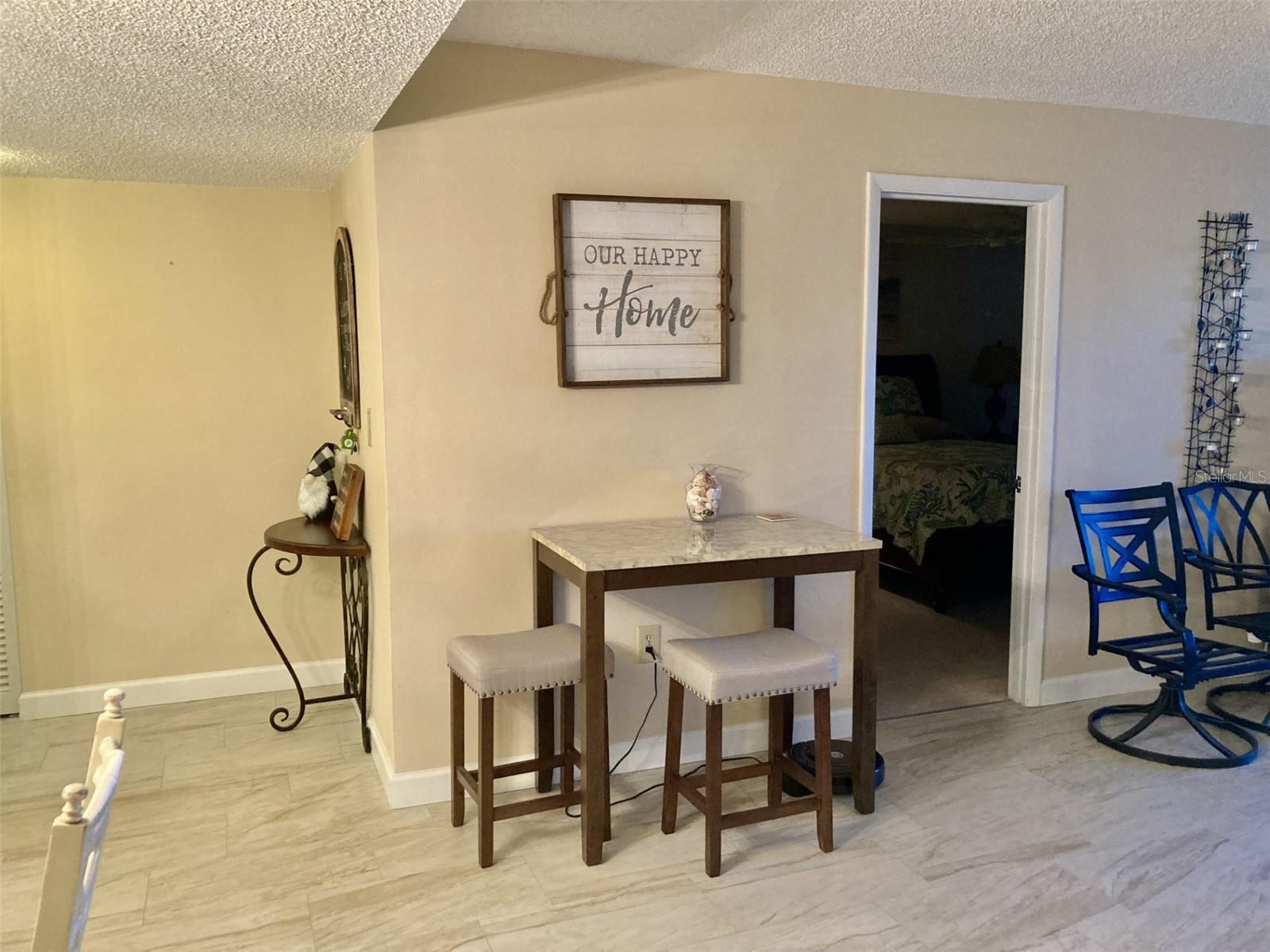 Image 5 of 23 For 6116 43rd Street W 101d