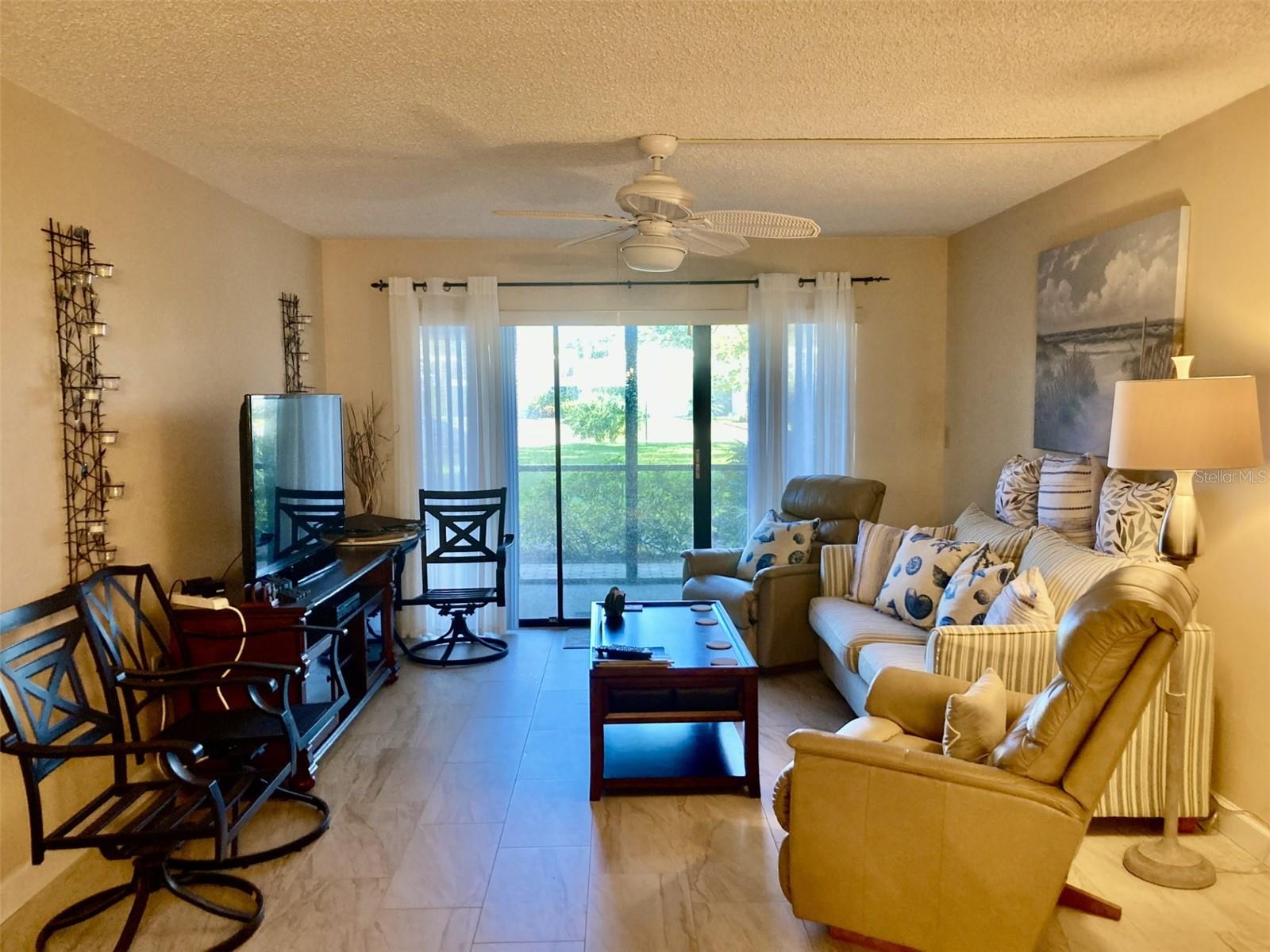 Image 6 of 23 For 6116 43rd Street W 101d