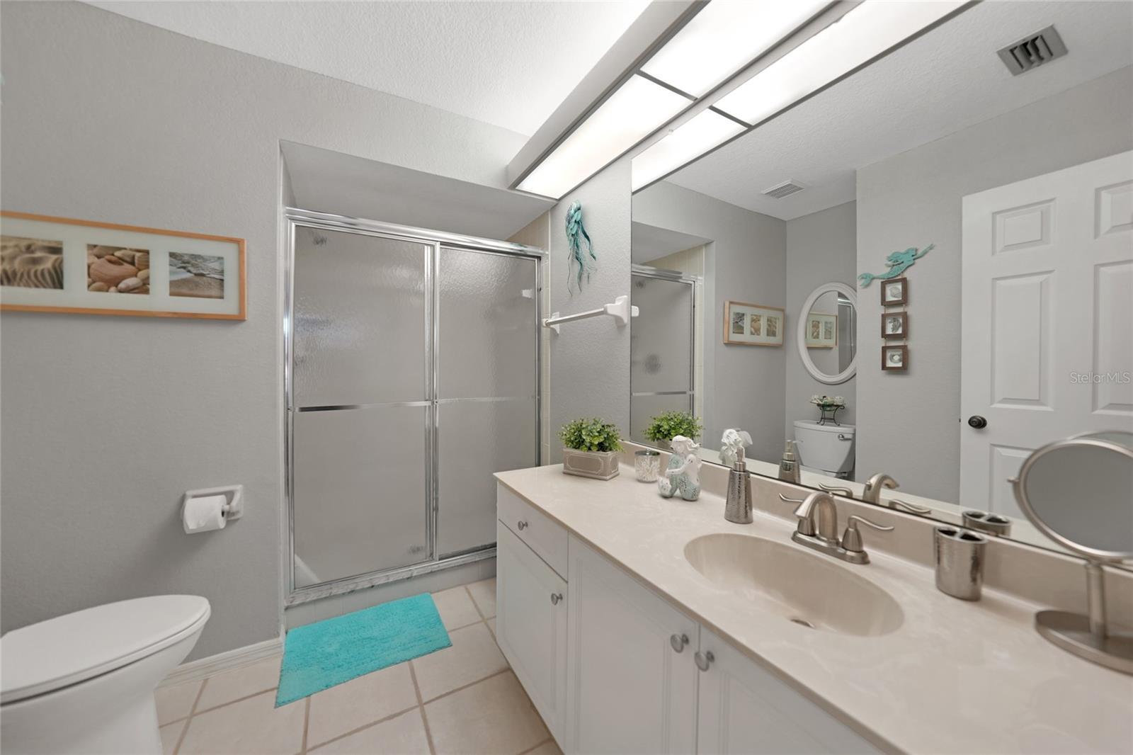Image 21 of 34 For 245 Coldeway Drive B10