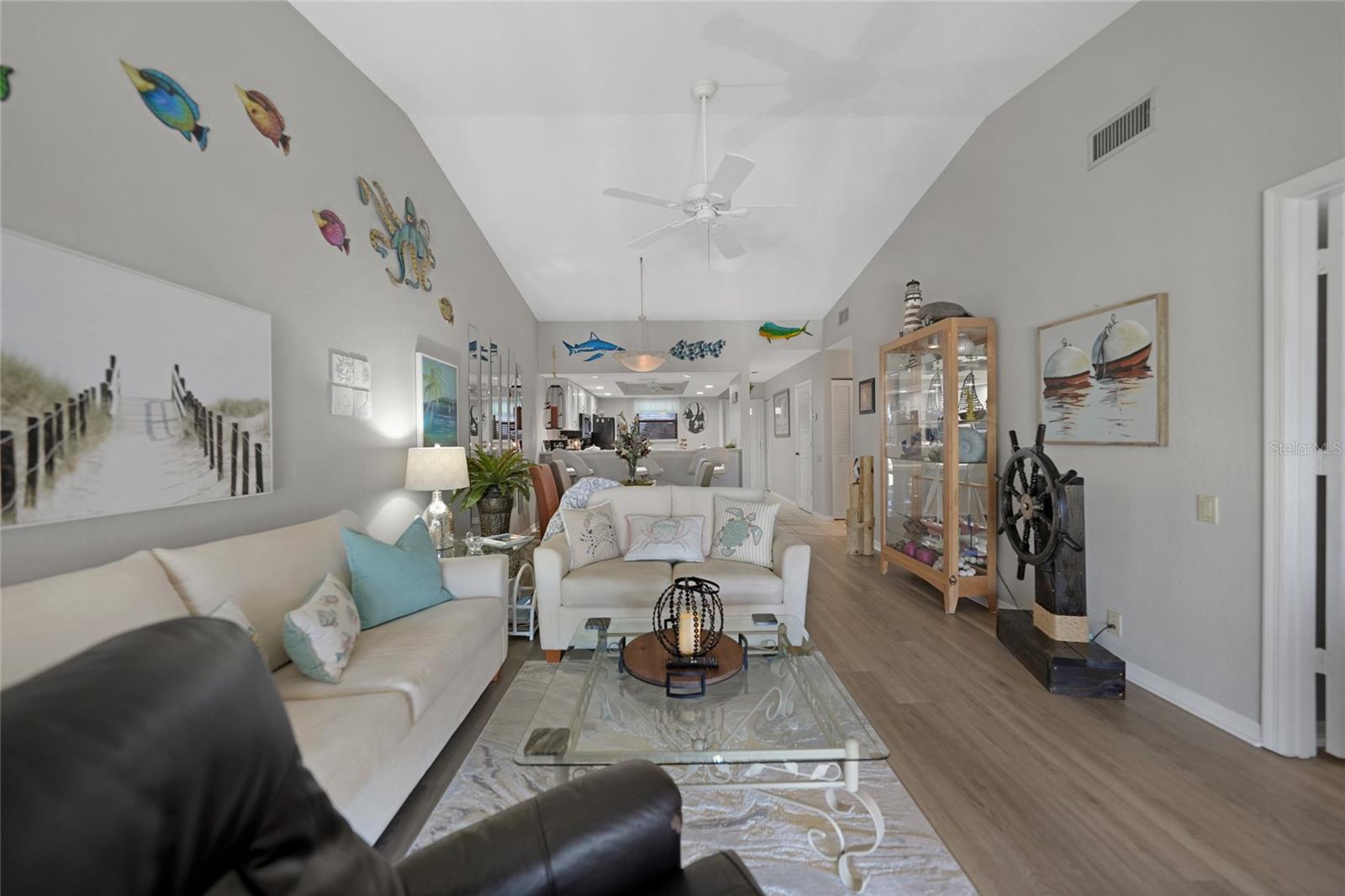 Image 6 of 34 For 245 Coldeway Drive B10