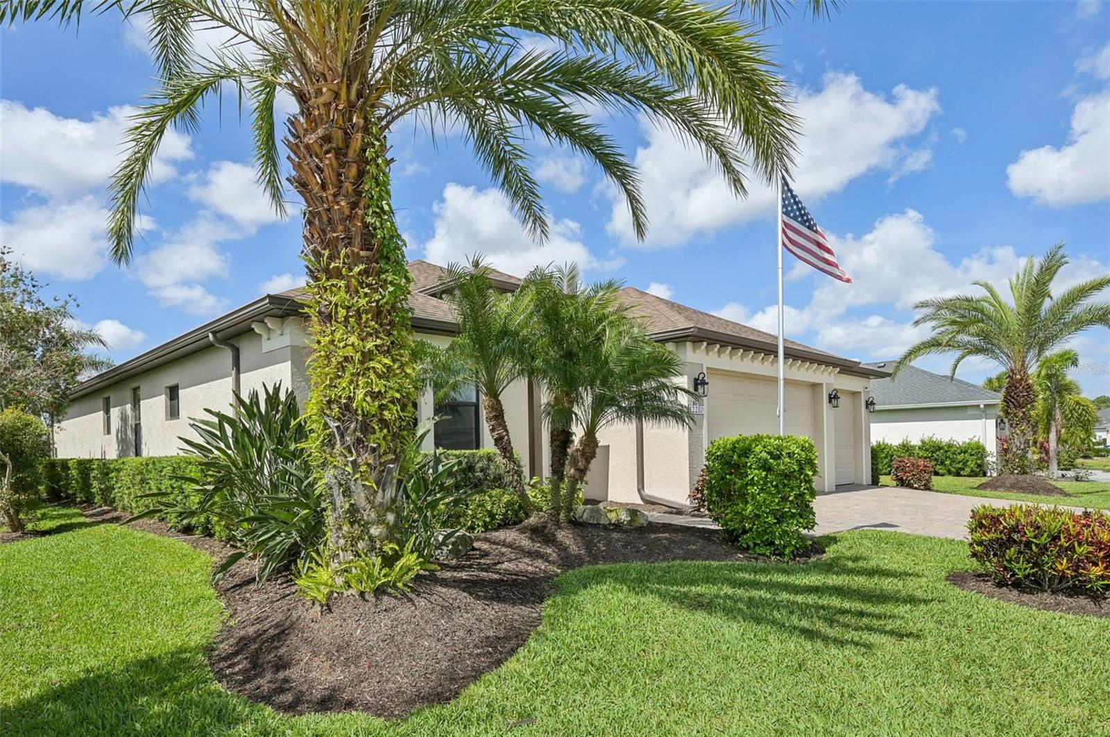 Image 2 of 81 For 12210 Goldenrod Avenue