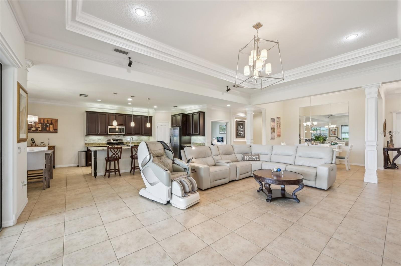 Image 23 of 81 For 12210 Goldenrod Avenue