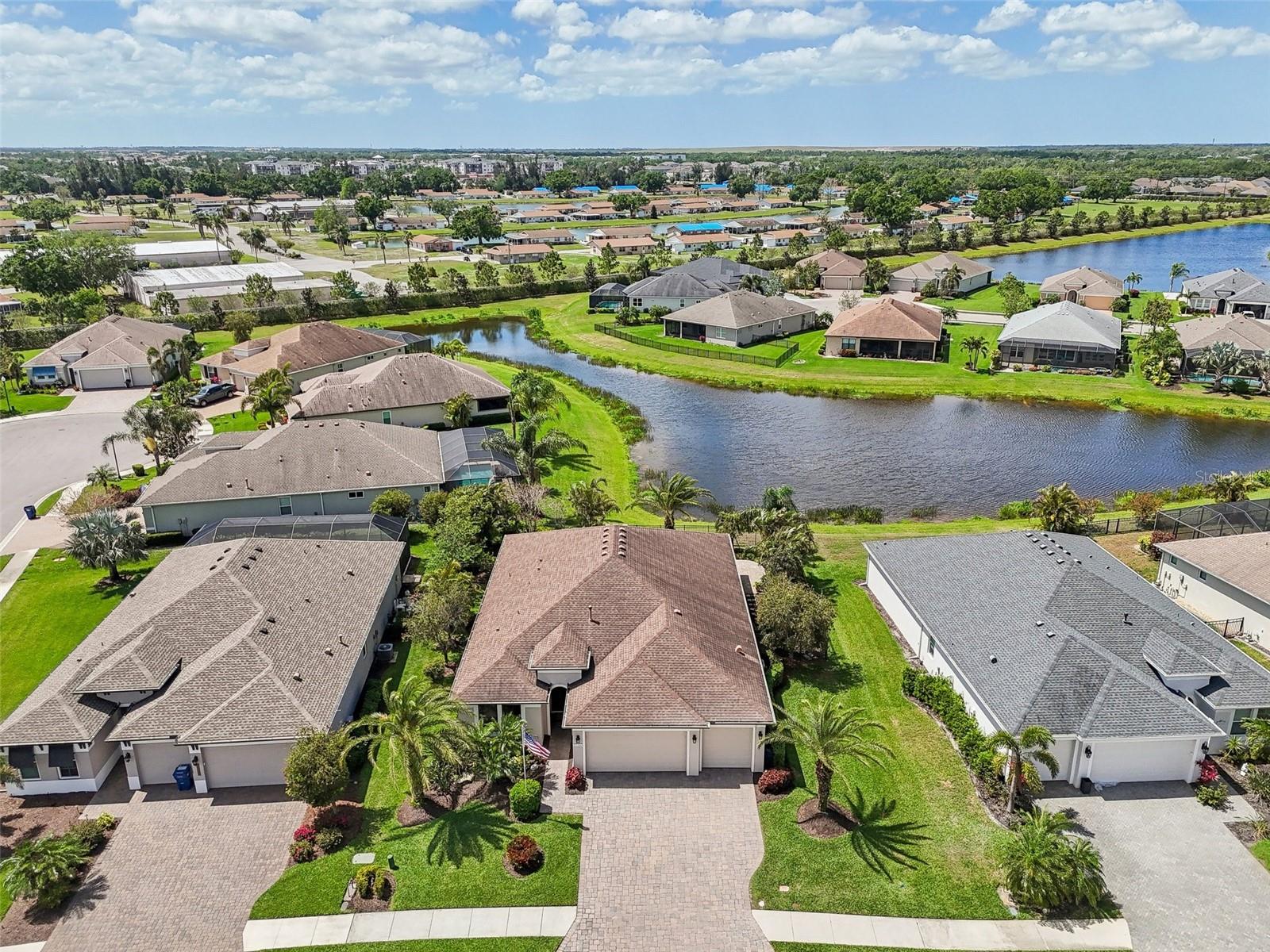 Image 48 of 81 For 12210 Goldenrod Avenue