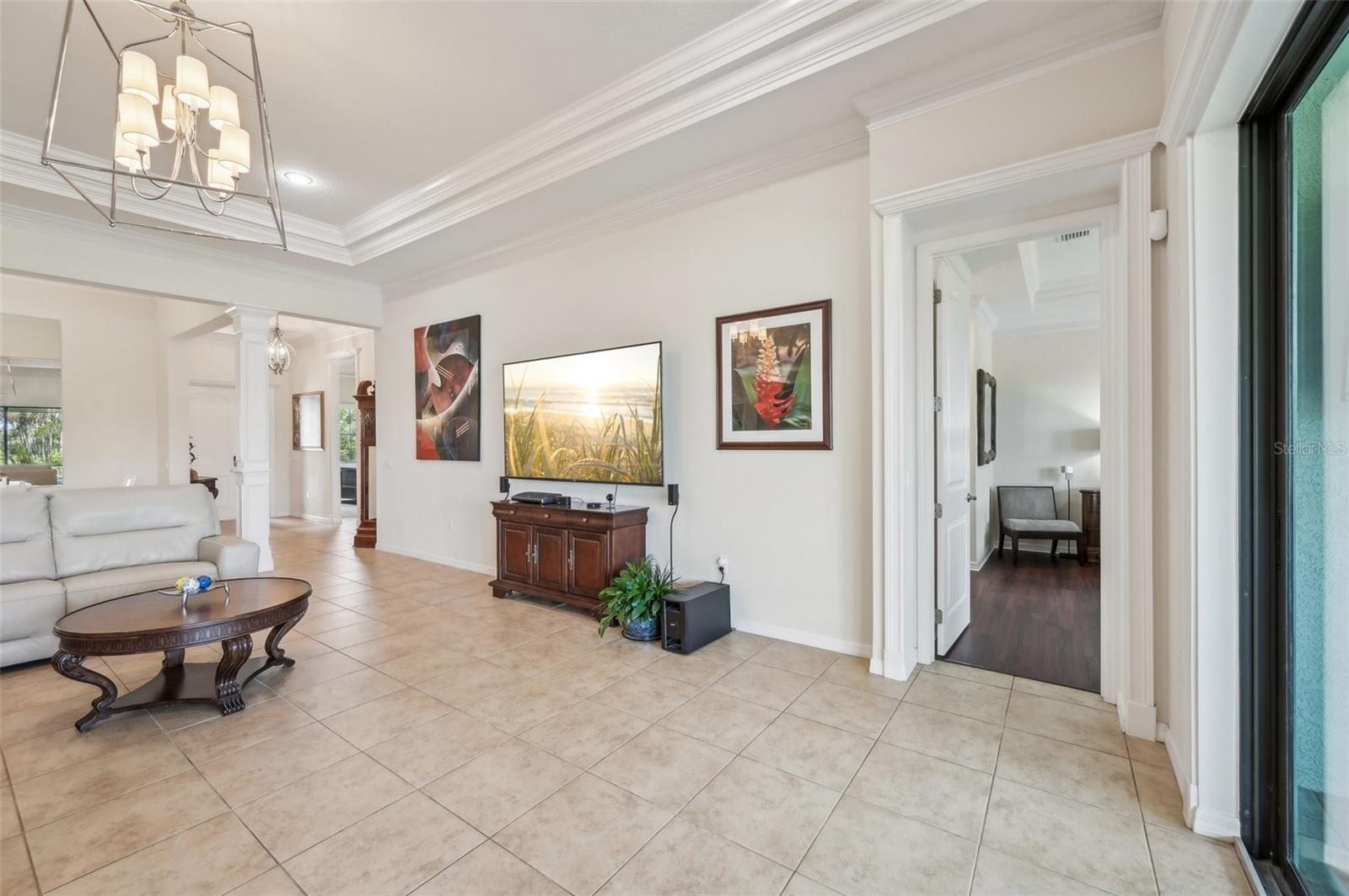 Image 6 of 81 For 12210 Goldenrod Avenue