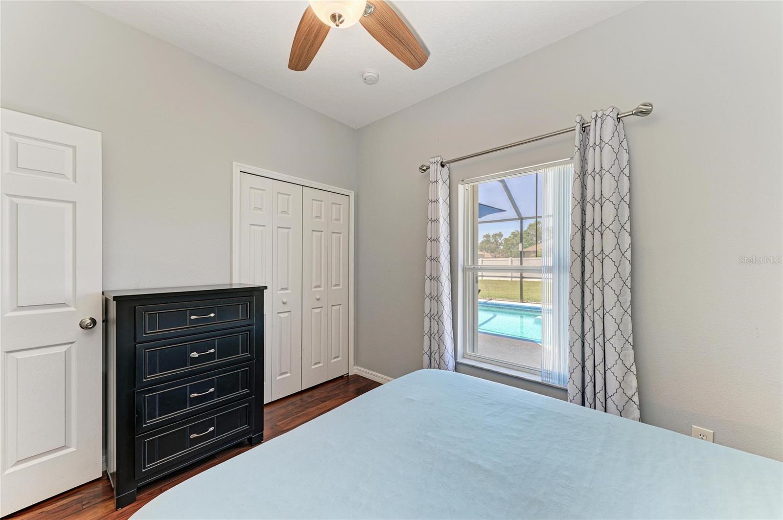 Image 32 of 48 For 1603 21st Avenue W