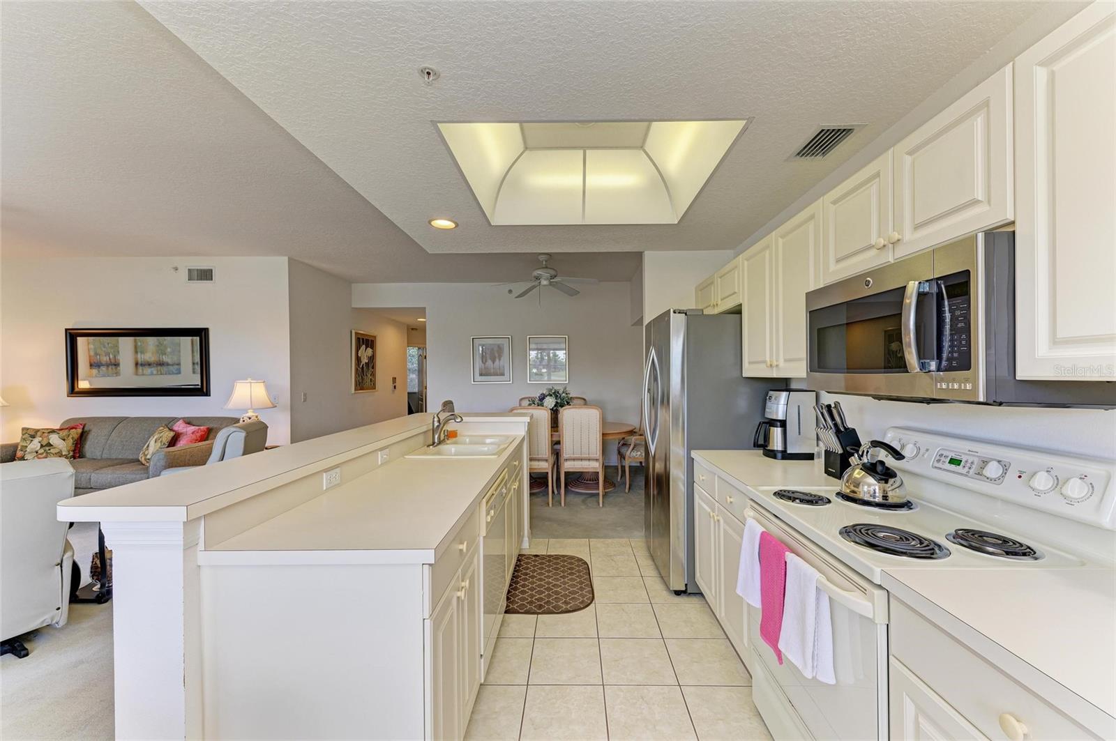 Image 13 of 76 For 5320 Hyland Hills Avenue 2214
