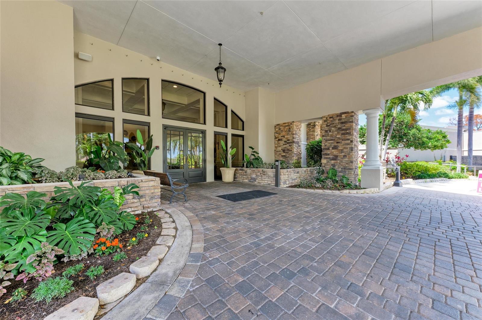 Image 64 of 76 For 5320 Hyland Hills Avenue 2214