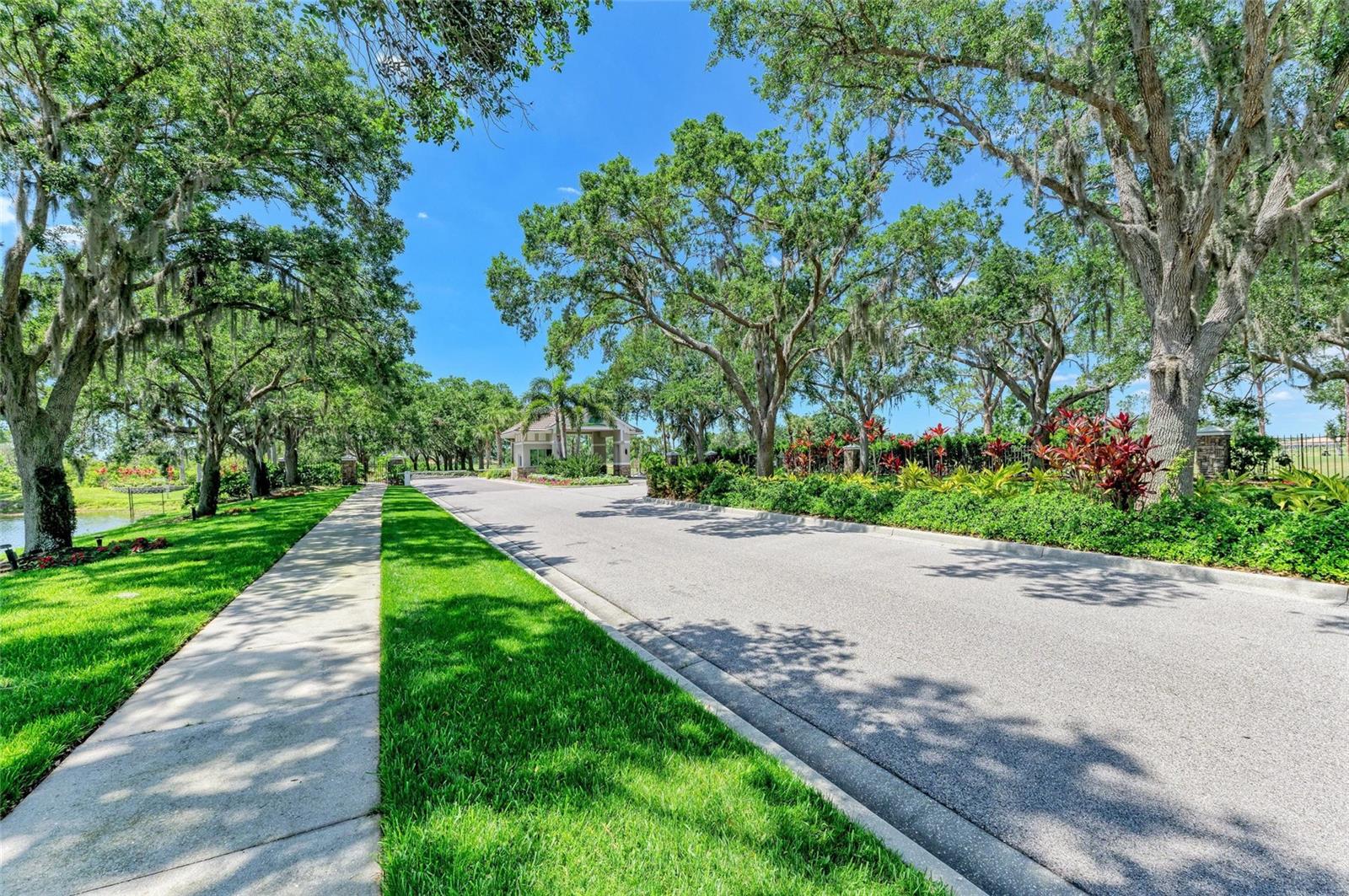 Image 72 of 76 For 5320 Hyland Hills Avenue 2214