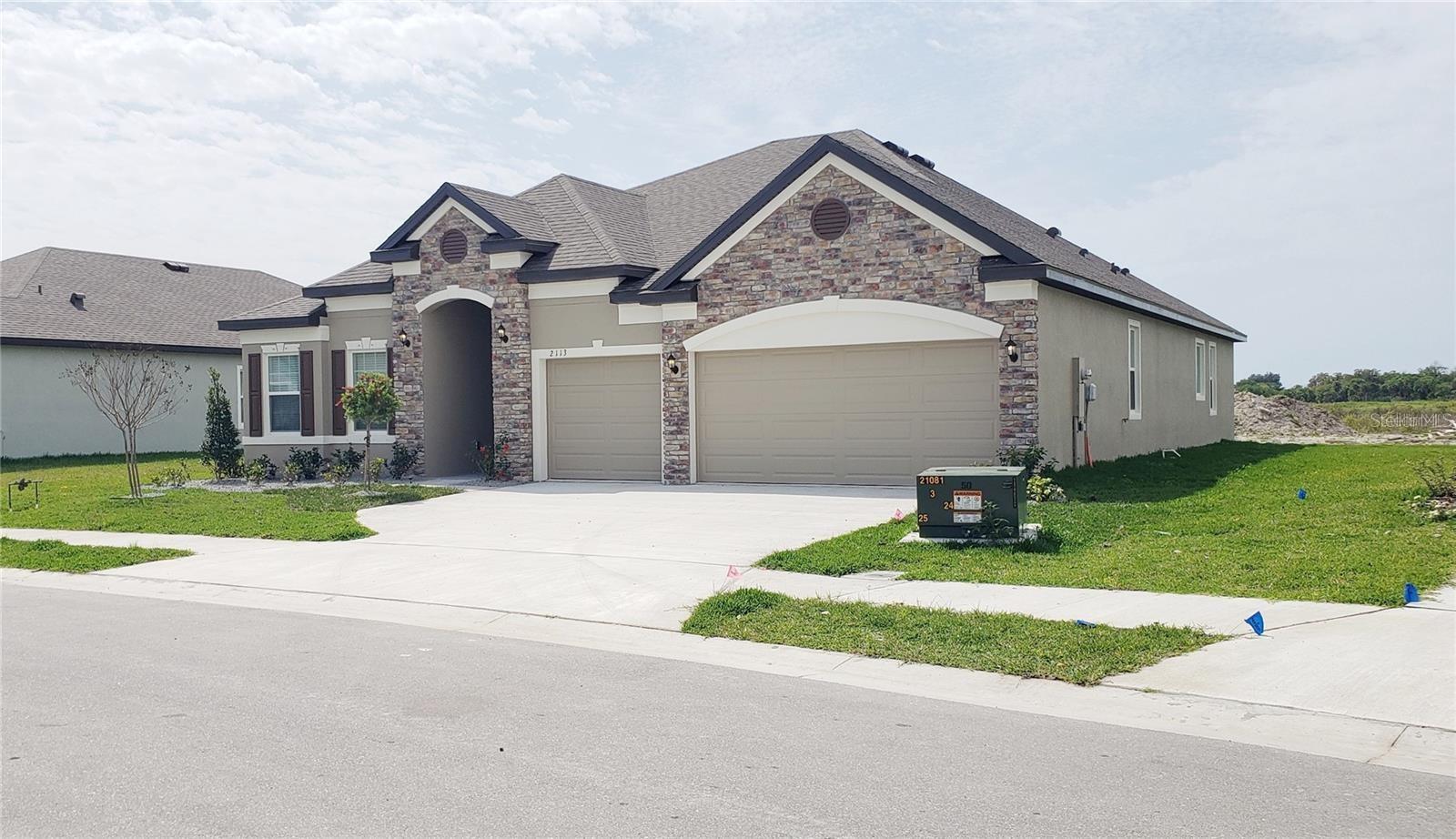 Image 2 of 30 For 2113 Citrus Breeze Drive