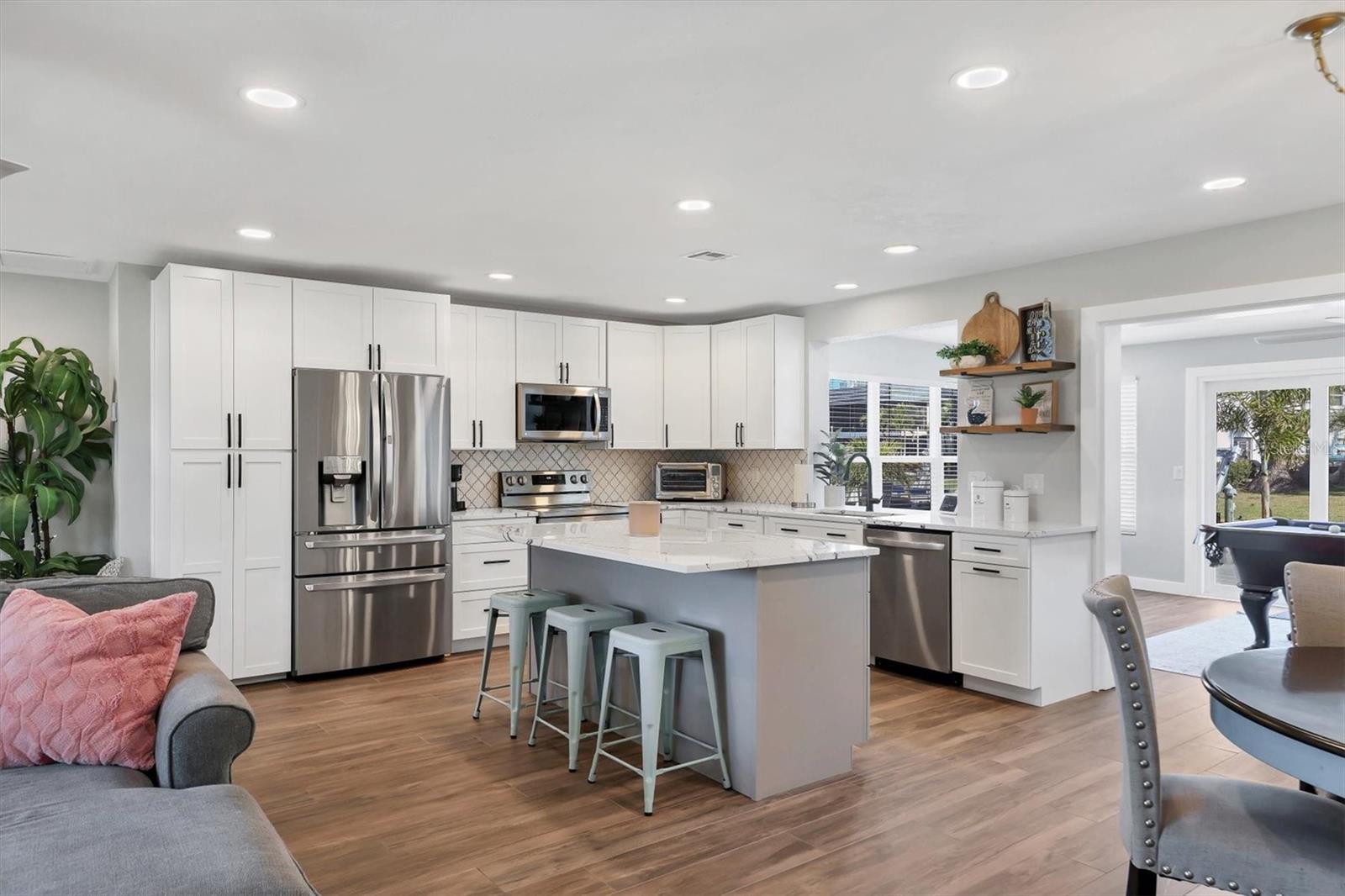 Image 13 of 56 For 10304 Sandpiper Road W