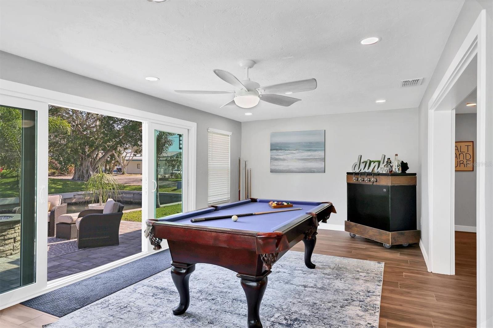 Image 25 of 56 For 10304 Sandpiper Road W
