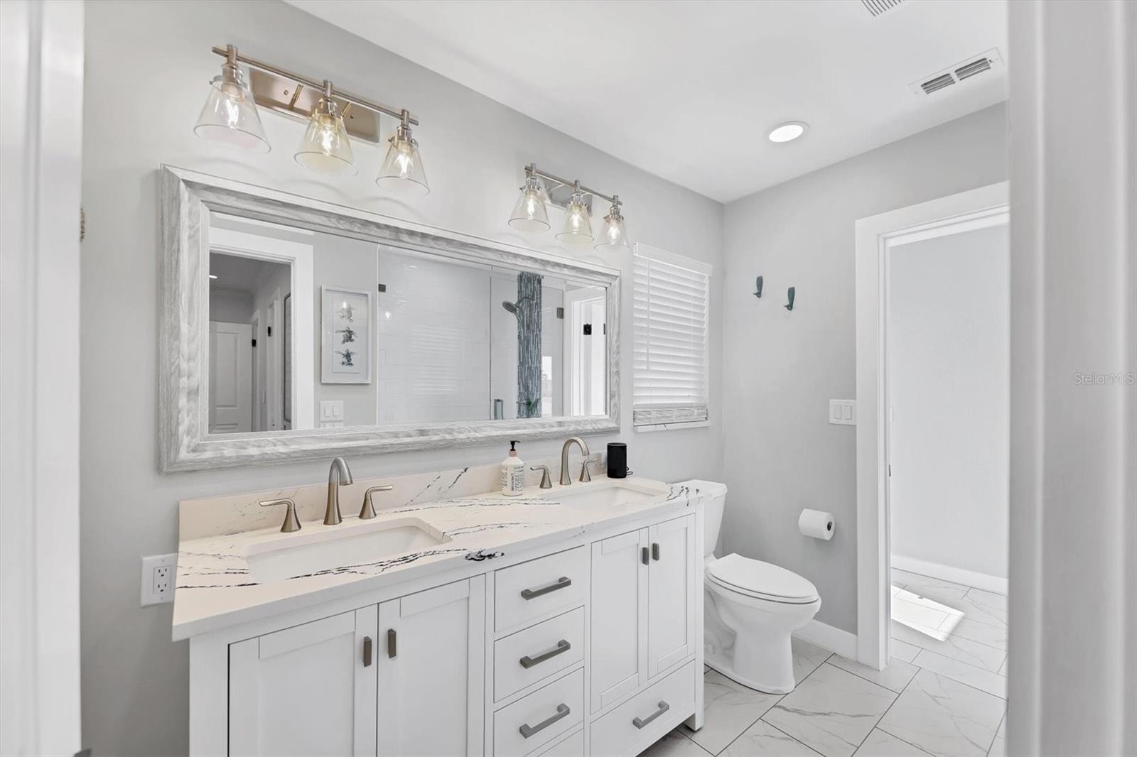 Image 30 of 56 For 10304 Sandpiper Road W