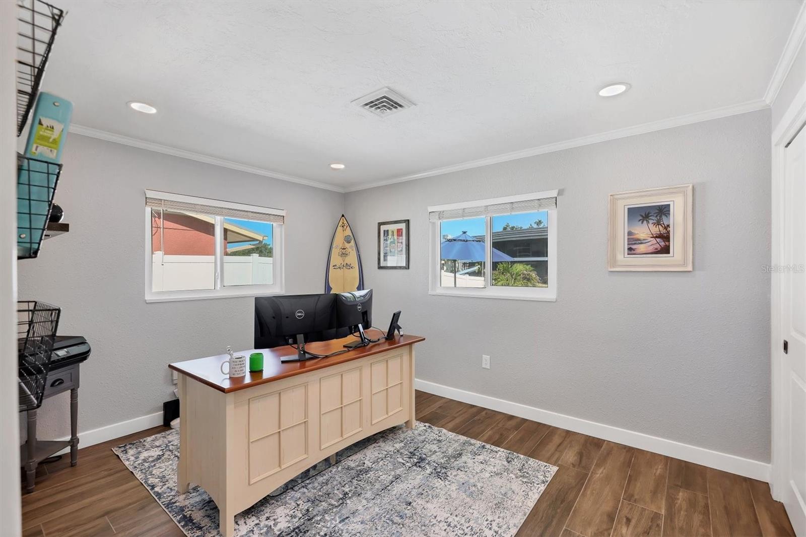 Image 35 of 56 For 10304 Sandpiper Road W