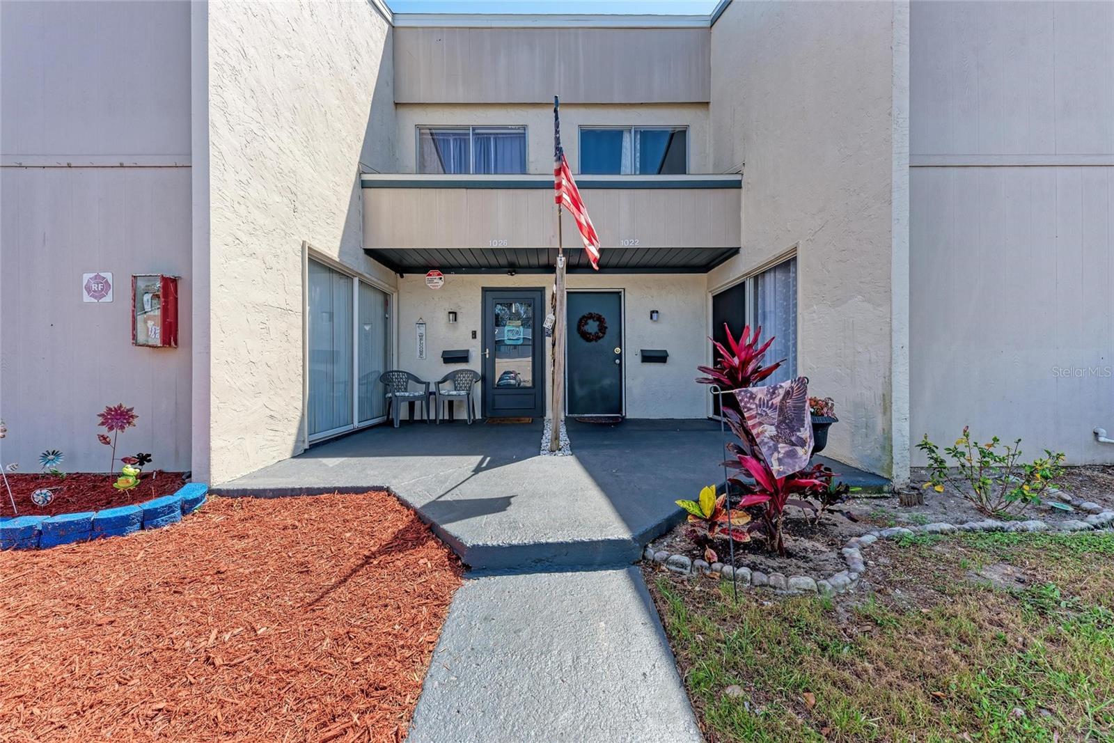 Image 2 of 27 For 1026 Longfellow Court 111
