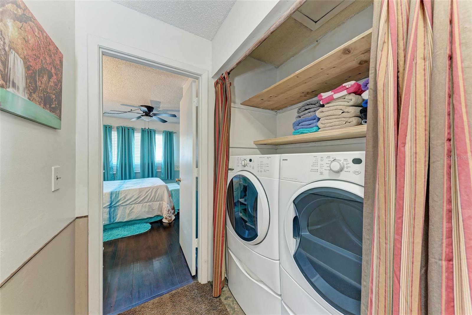 Image 24 of 27 For 1026 Longfellow Court 111