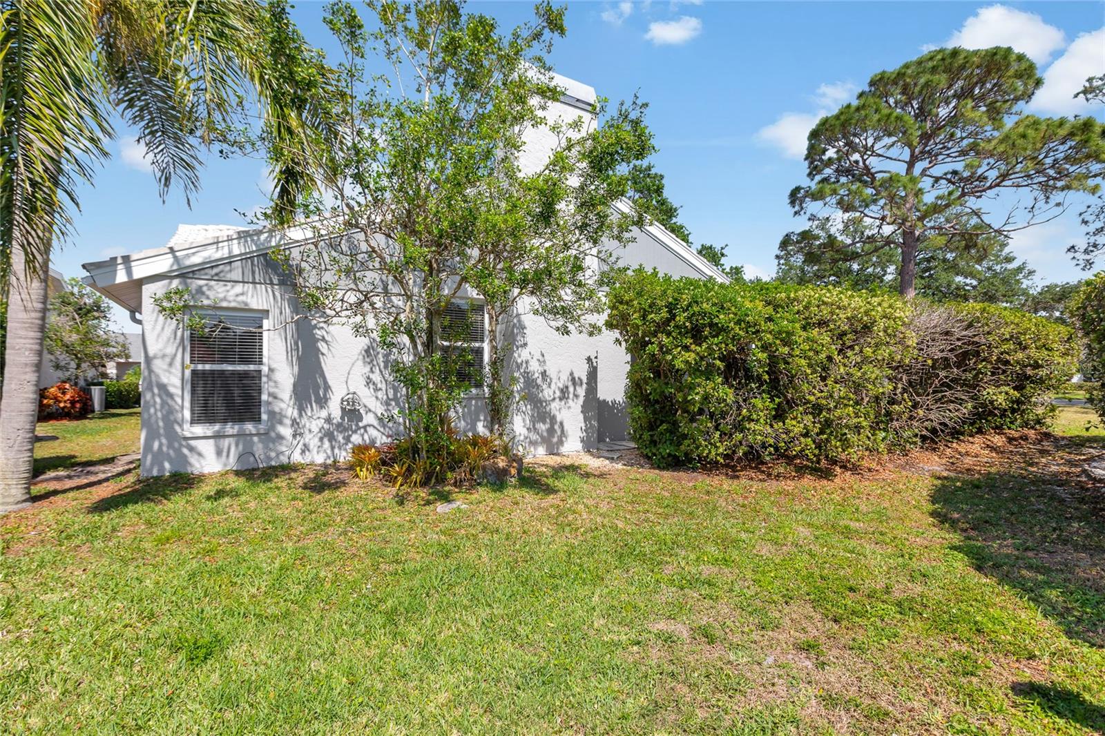 Image 32 of 35 For 6929 Stetson Street Circle