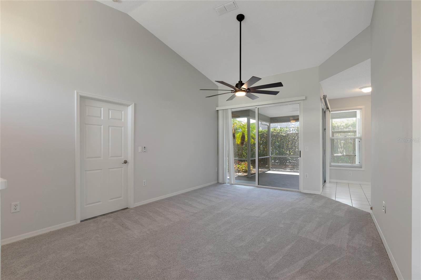 Image 6 of 35 For 6929 Stetson Street Circle