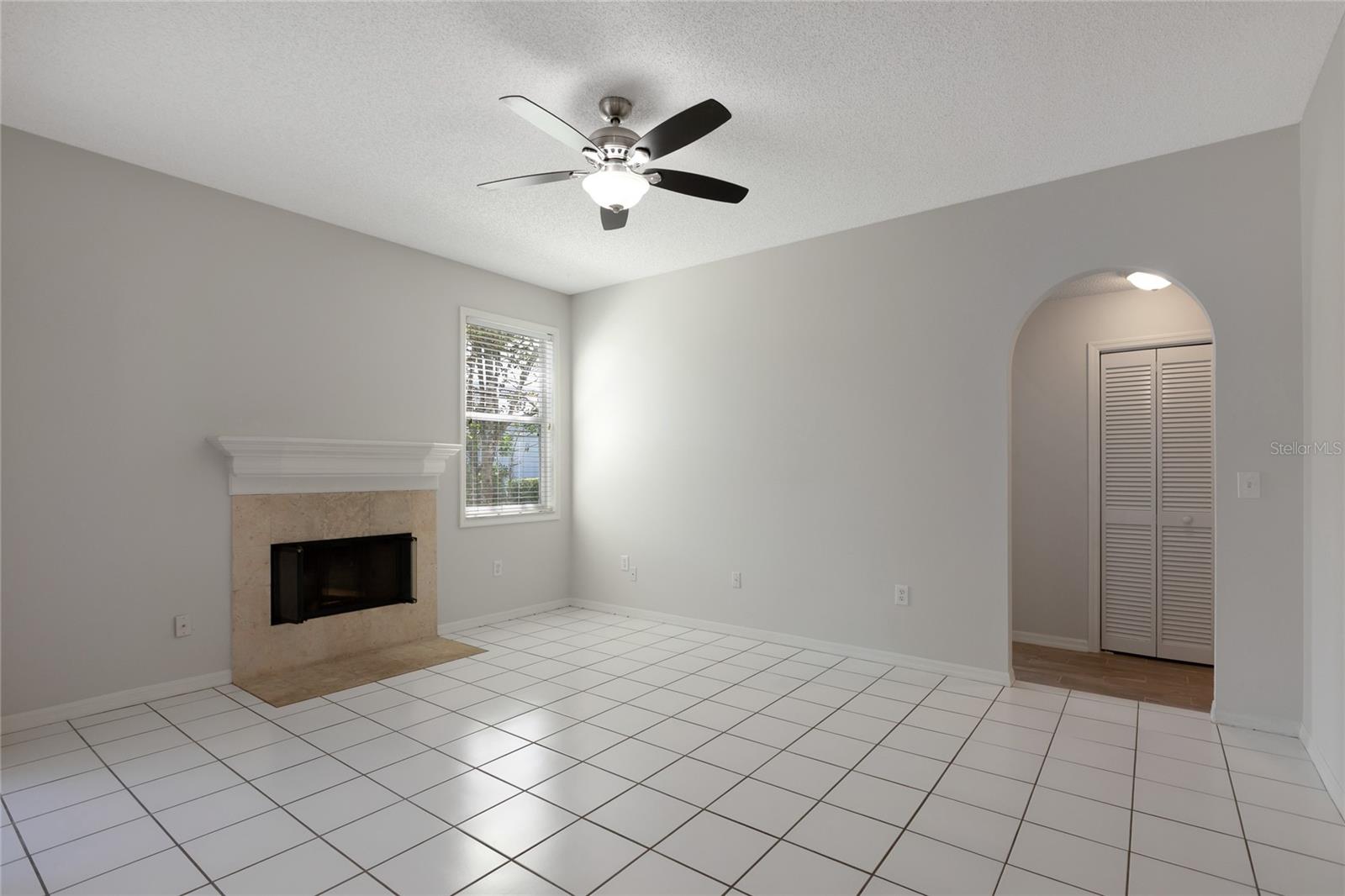 Image 7 of 35 For 6929 Stetson Street Circle