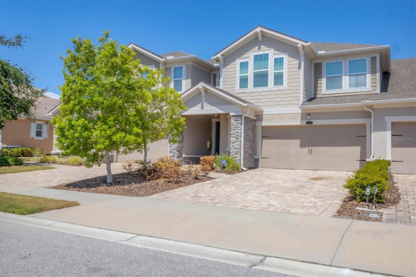 Image 3 of 50 For 11925 Brookside Drive