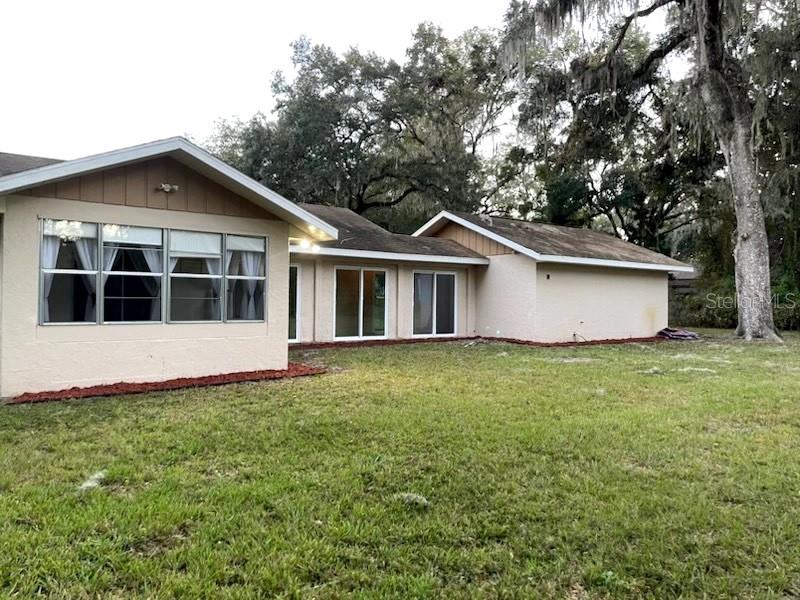 Listing photo id 42 for 3 Lakeside Drive