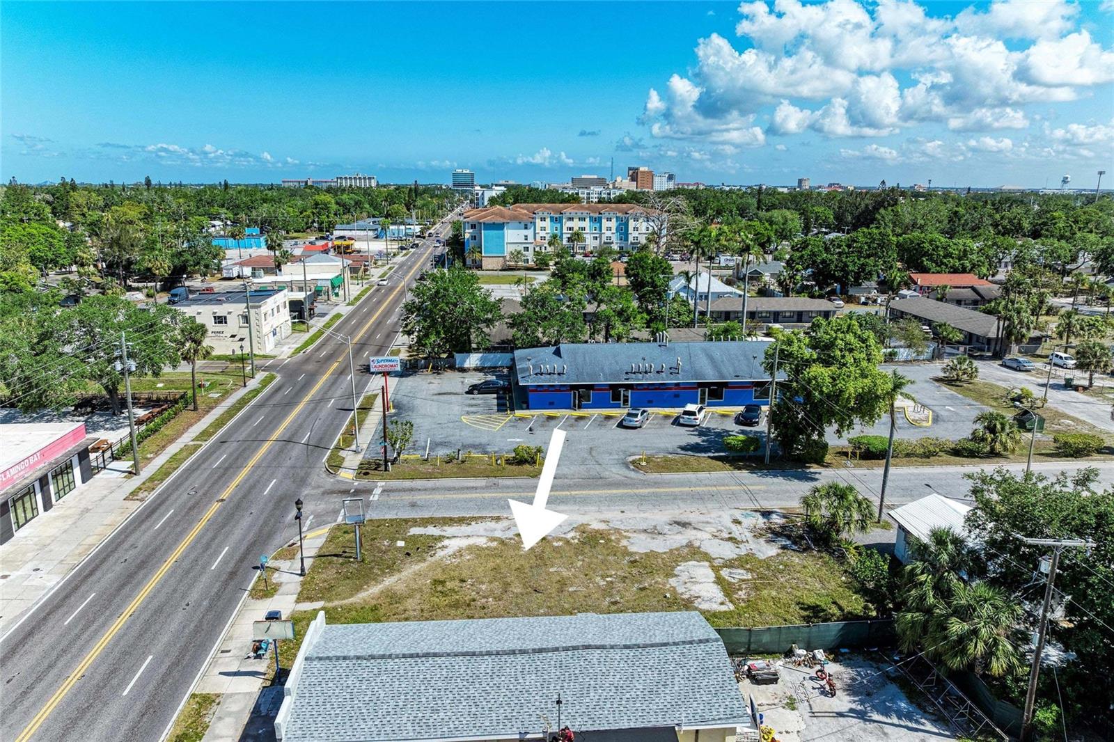 Image 3 of 8 For 1917 14th Street W