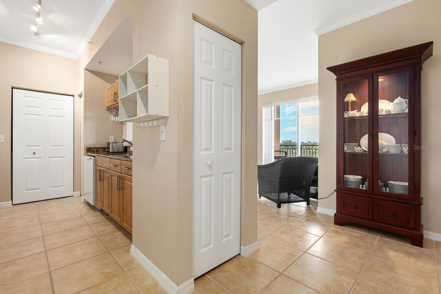 Image 4 of 48 For 1064 Tamiami Trail 1425