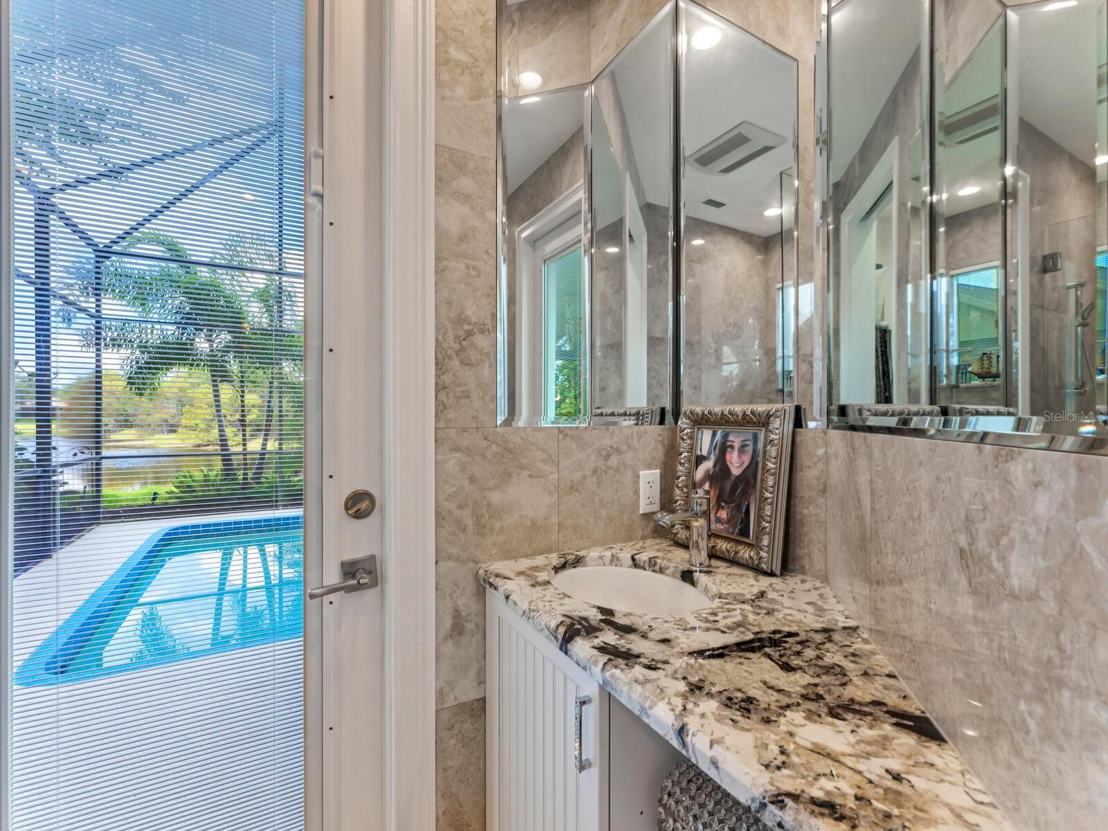 Image 48 of 100 For 8687 Woodbriar Drive