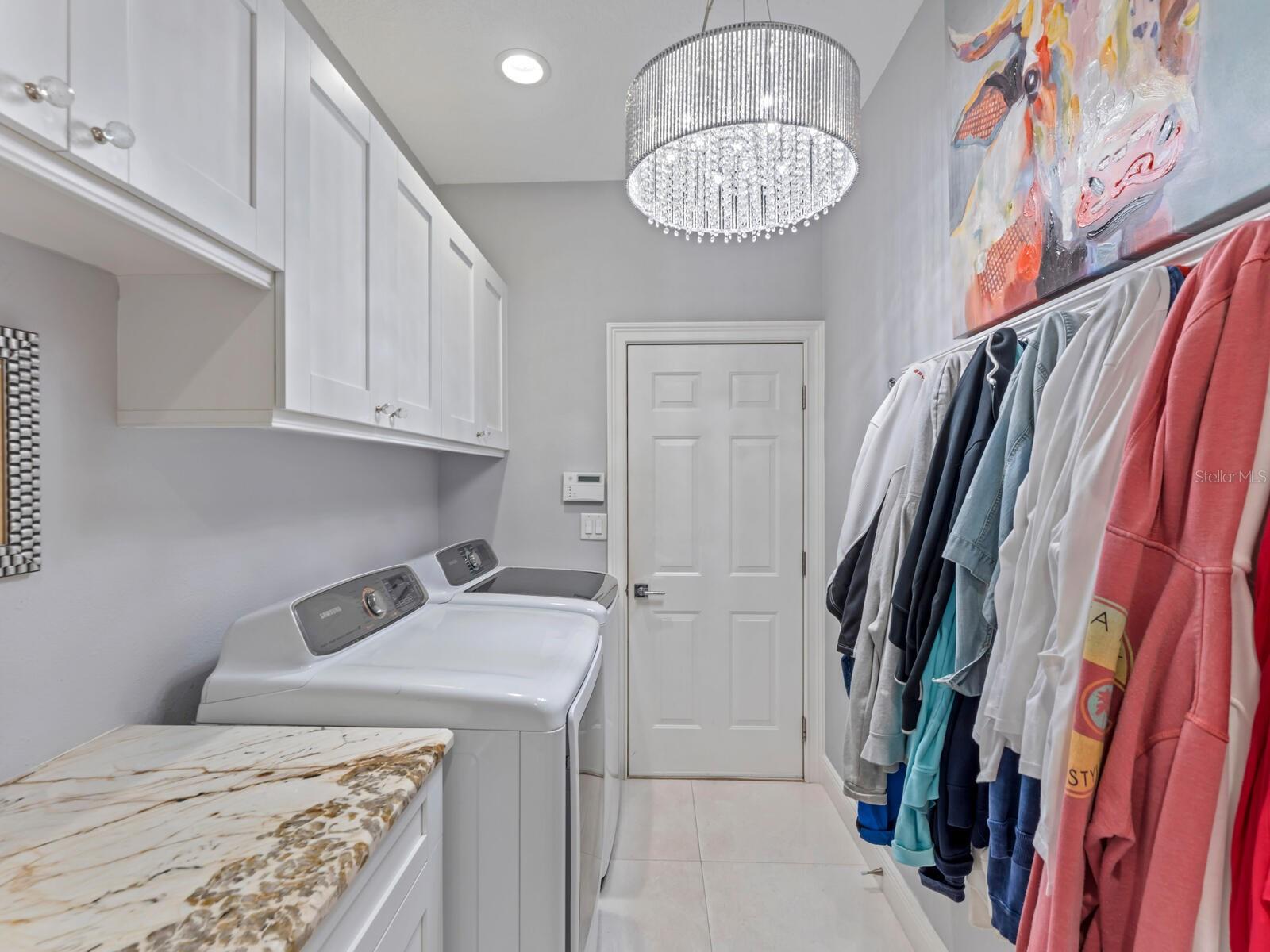Image 60 of 100 For 8687 Woodbriar Drive