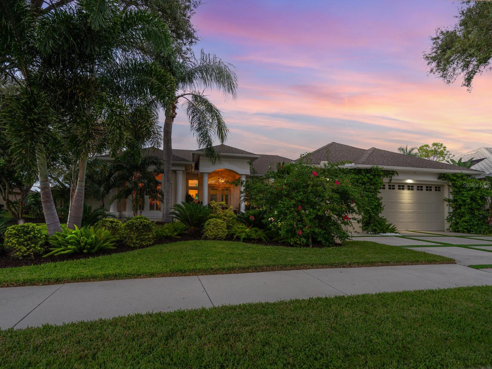 Image 88 of 100 For 8687 Woodbriar Drive