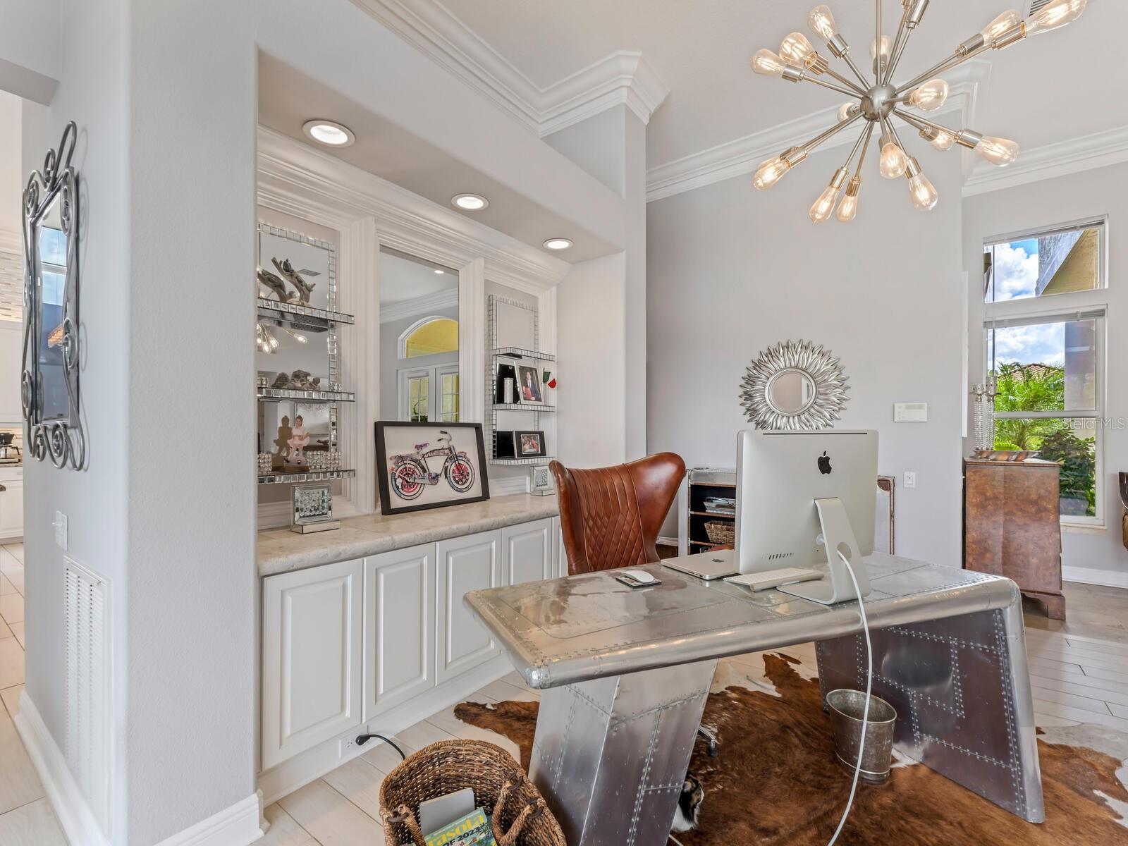 Image 9 of 100 For 8687 Woodbriar Drive