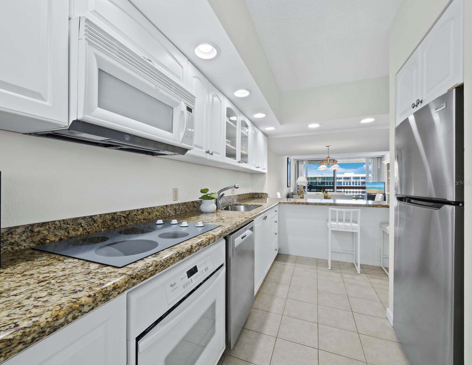 Image 12 of 49 For 1095 Gulf Of Mexico Drive 503