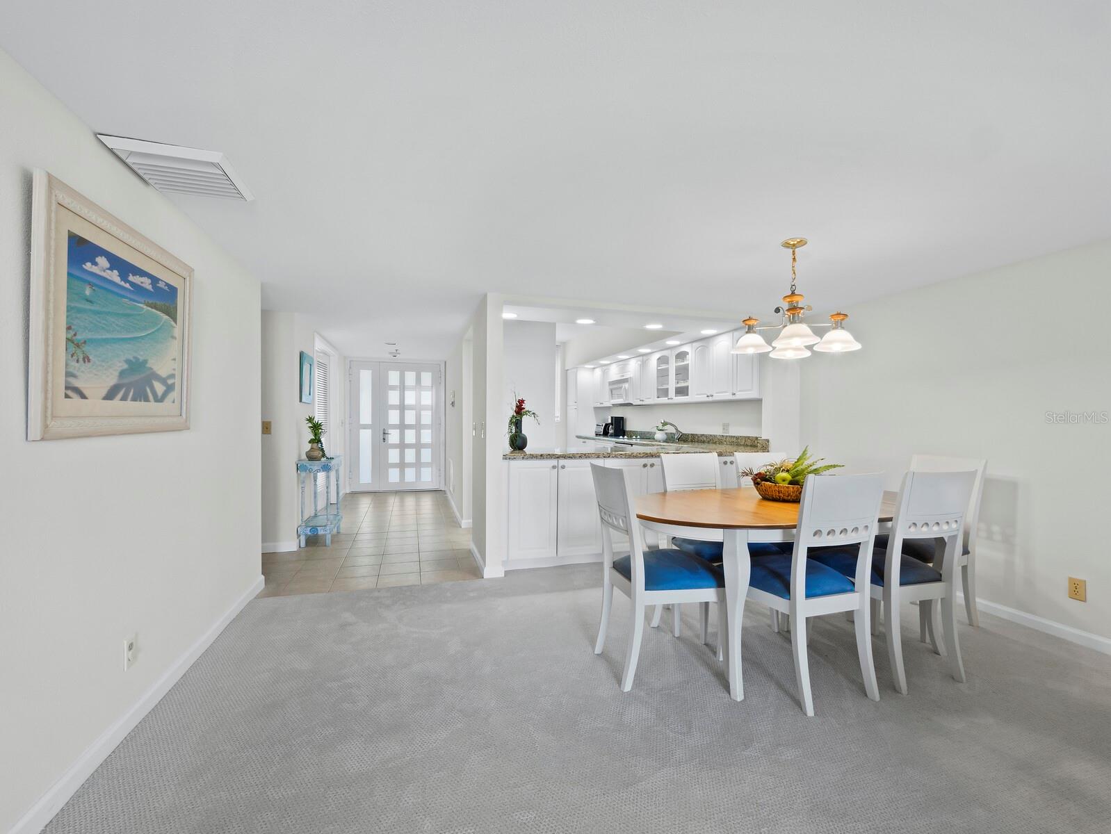 Image 9 of 49 For 1095 Gulf Of Mexico Drive 503