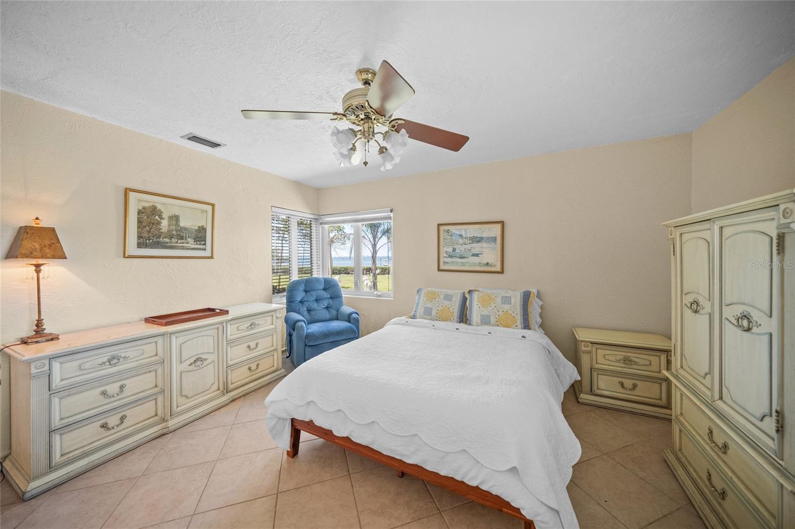 Image 18 of 62 For 7620 Westmoreland Drive