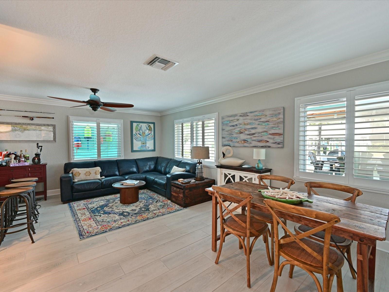 Listing photo id 11 for 10016 Spoonbill Road E